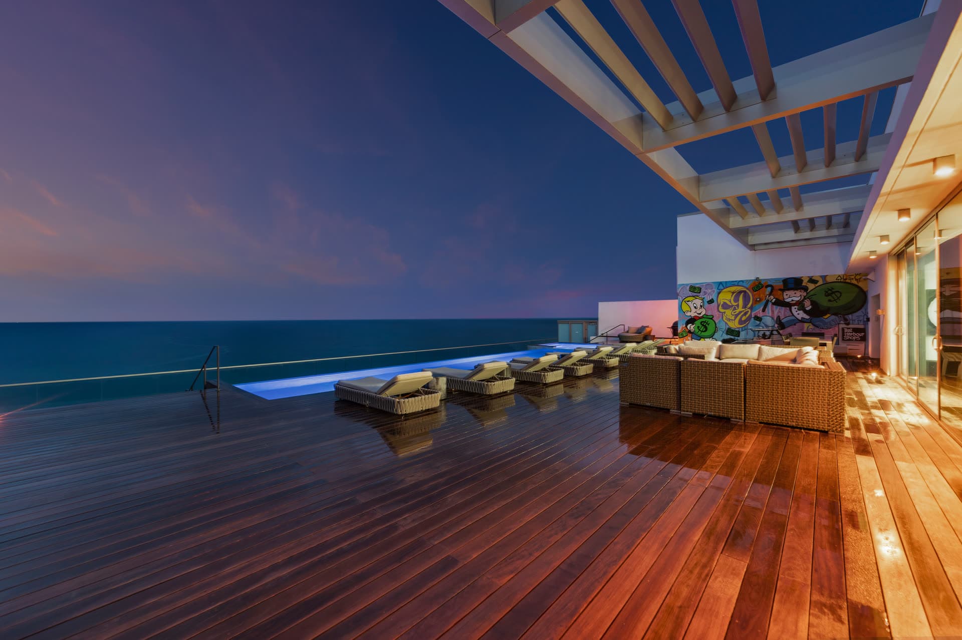 2801 Bal Harbour twilight view 12