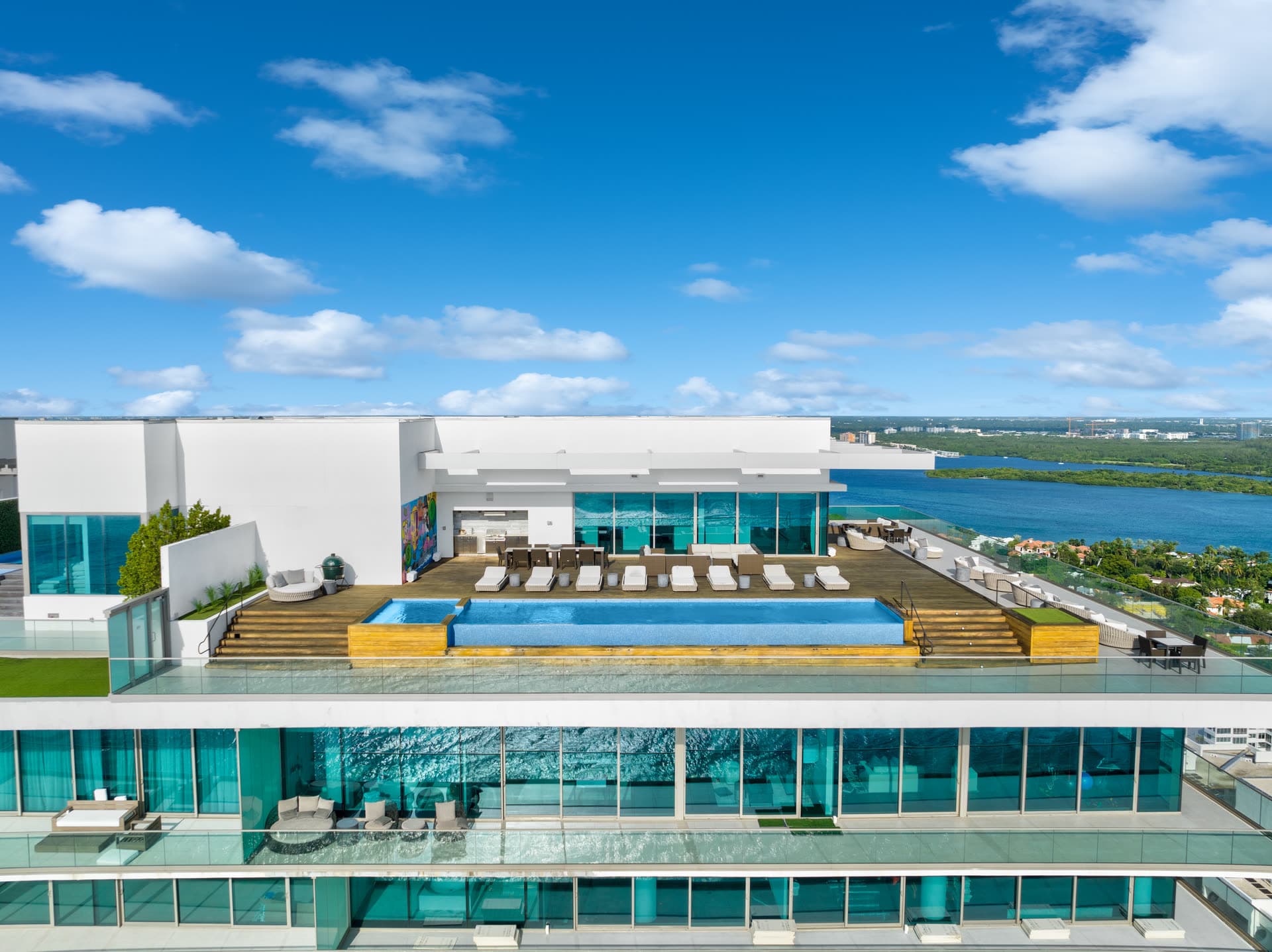 2801 Bal Harbour aerial view 15