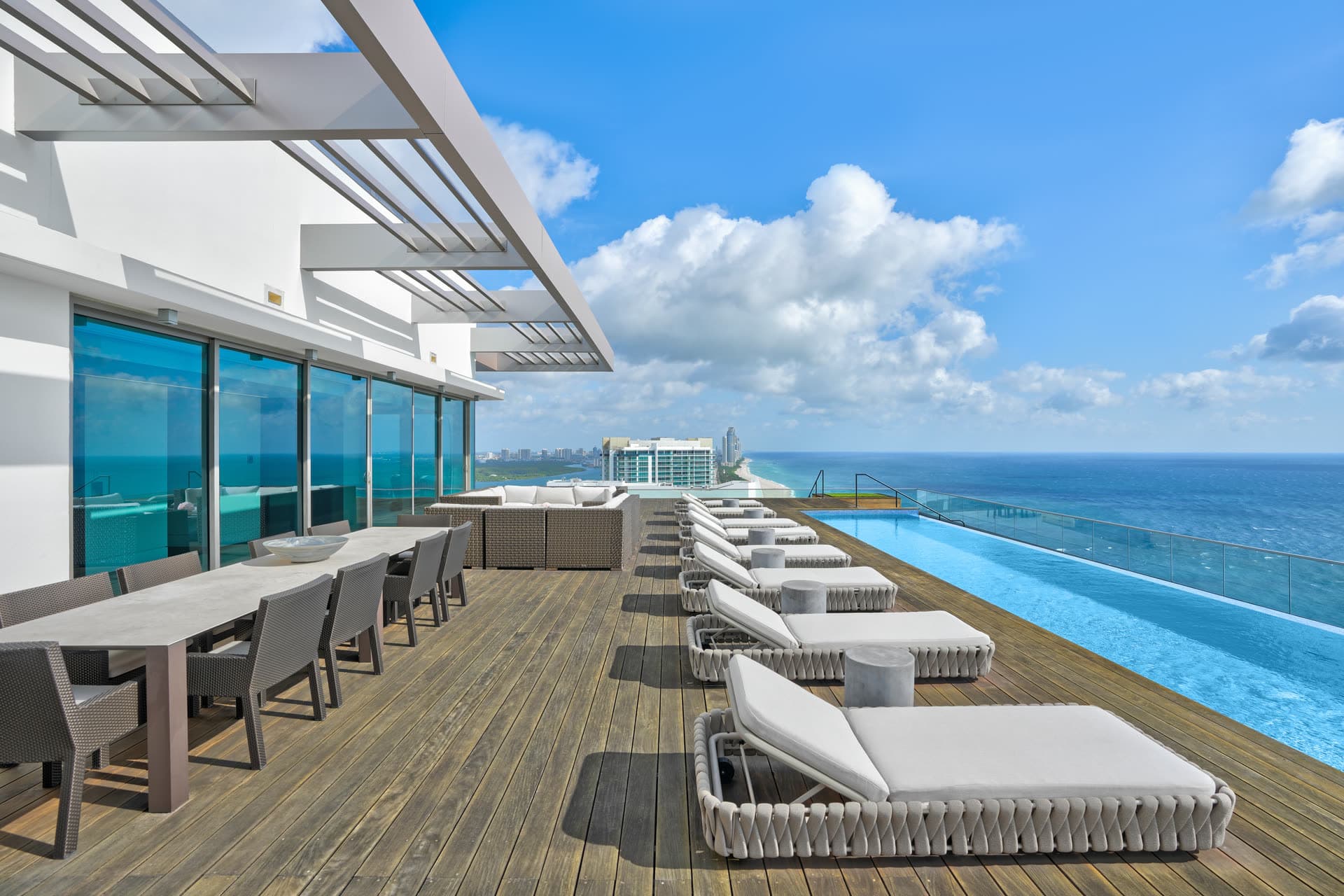2801 Bal Harbour residence view 18