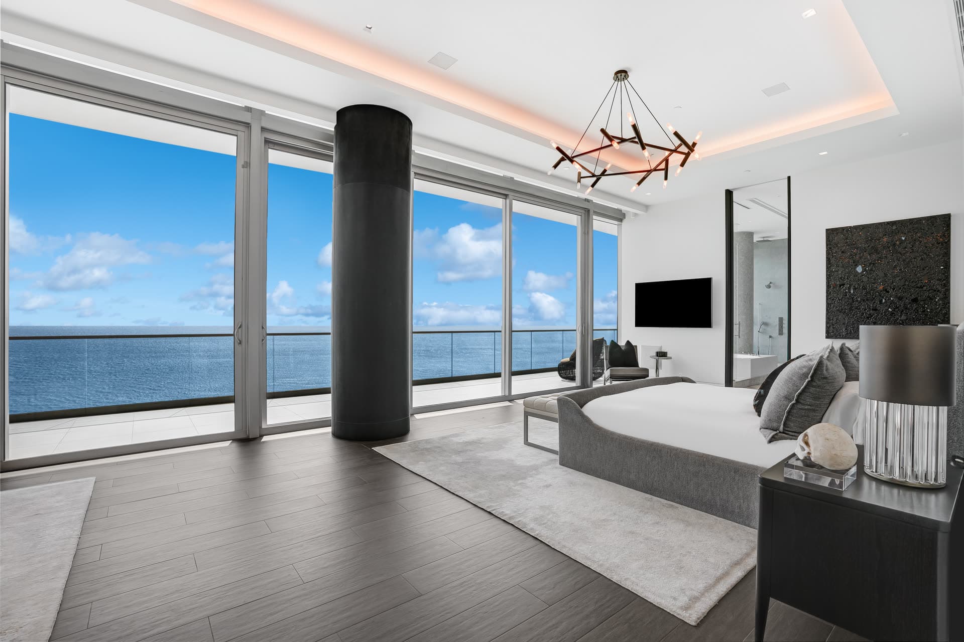 2801 Bal Harbour residence view 38