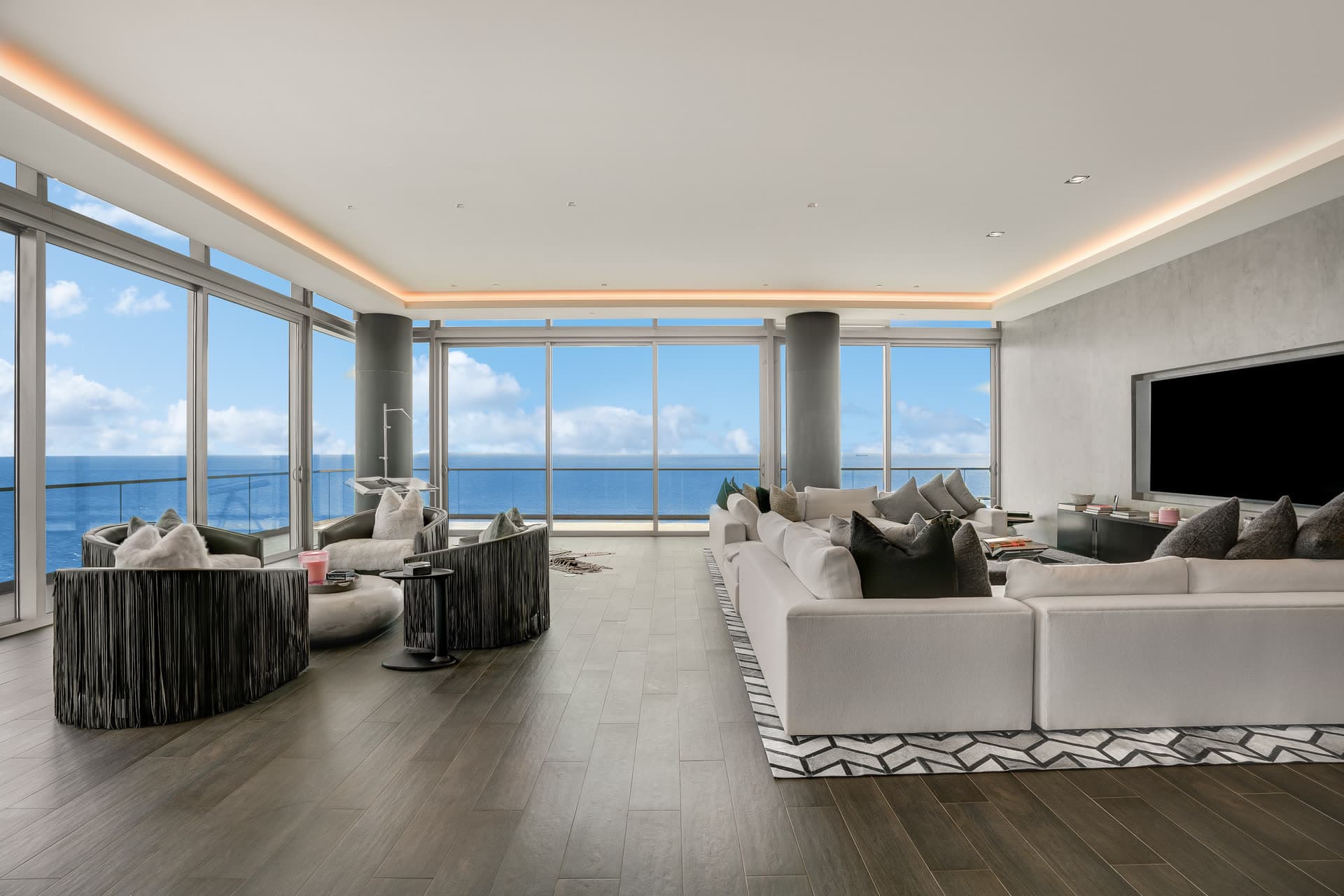2801 Bal Harbour residence view 58